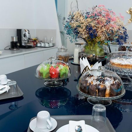 Skyhouse Chiaia Bed & Breakfast Napoli Exterior foto