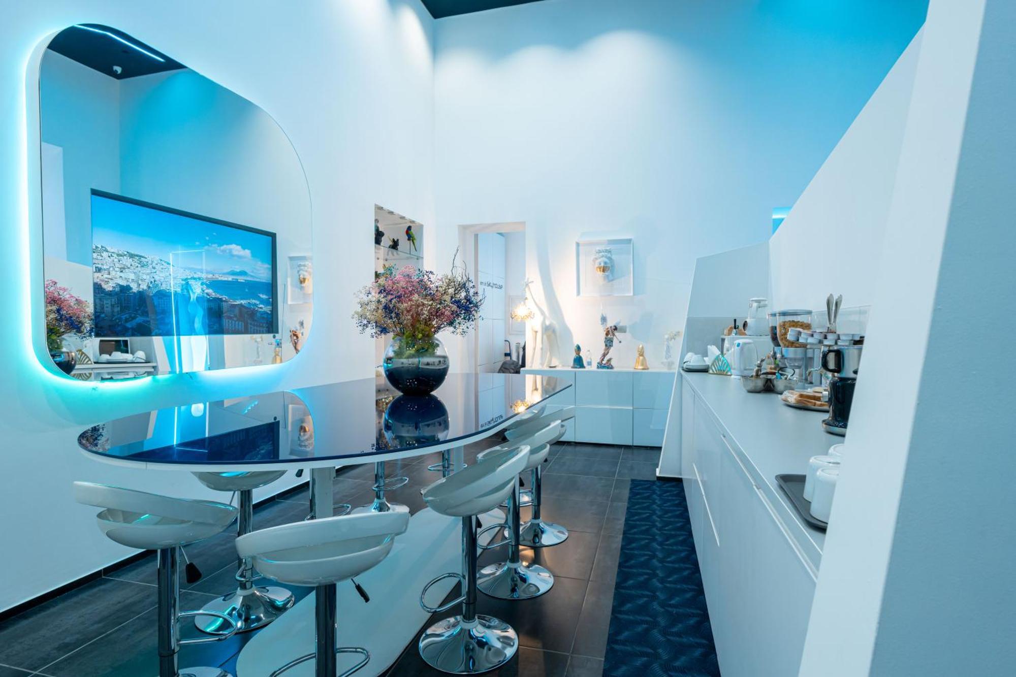 Skyhouse Chiaia Bed & Breakfast Napoli Exterior foto